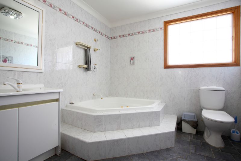 Top Bathtub Installation Companies in Leesburg, VA